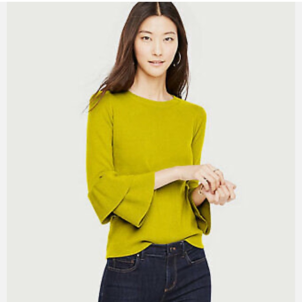 Ann Taylor Ruffle 3/4 Sleeve Sweater Sz M